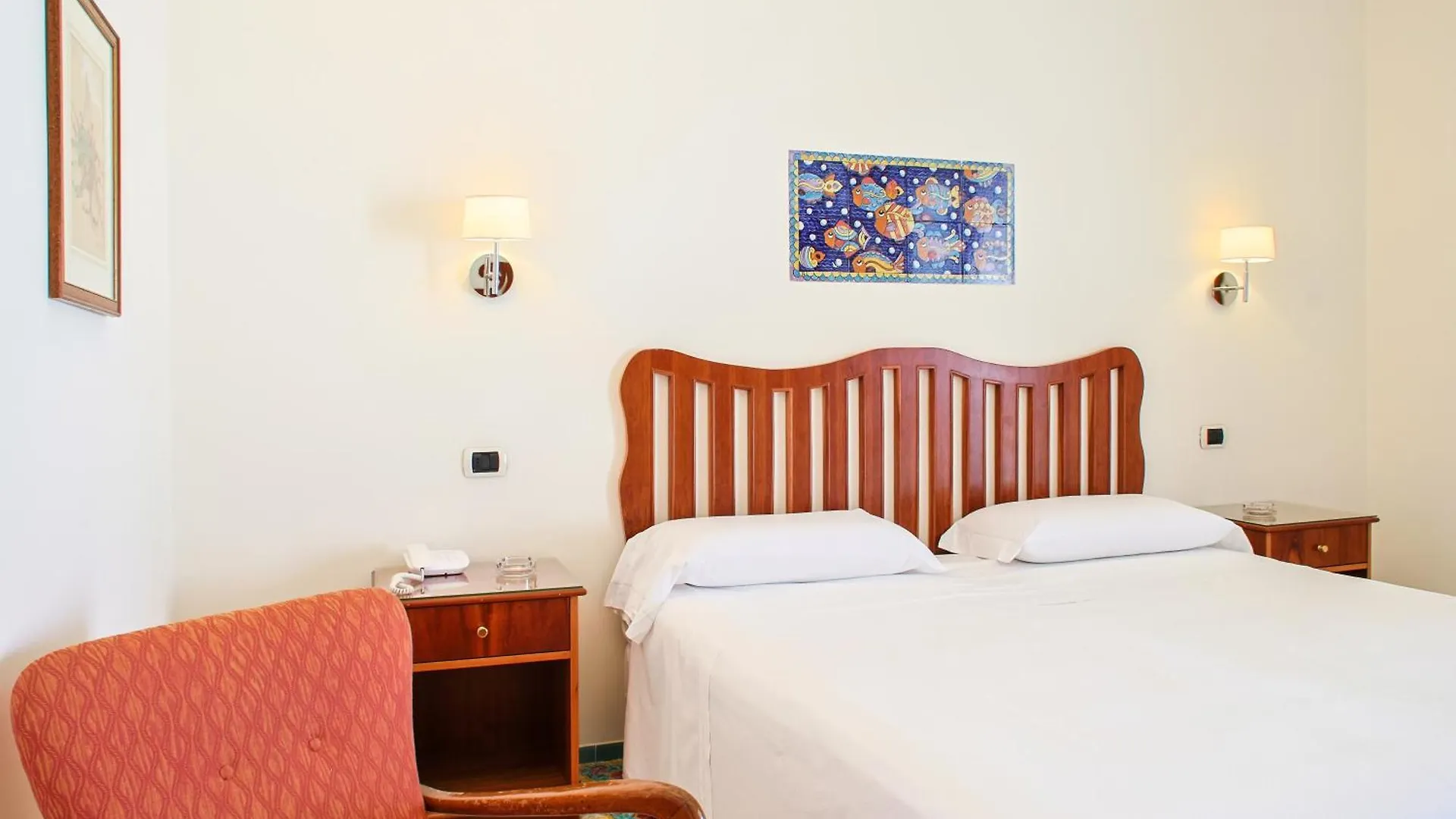 Hotel Aurora Amalfi 4*,  Italien