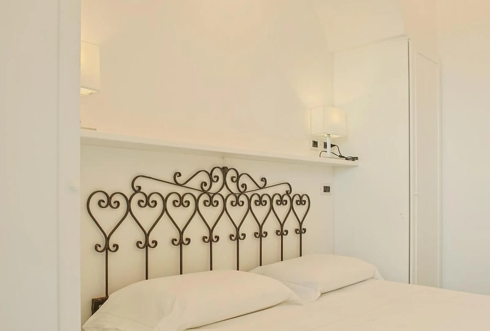 Hotel Aurora Amalfi 4*,