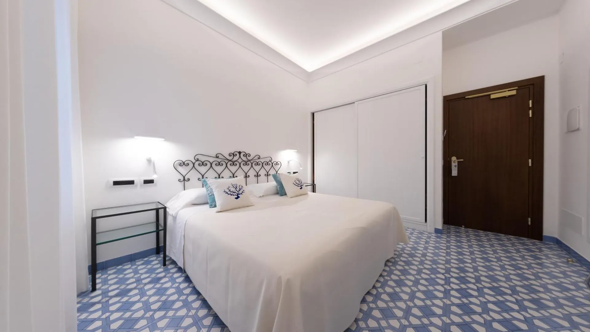 Hotel Aurora Amalfi